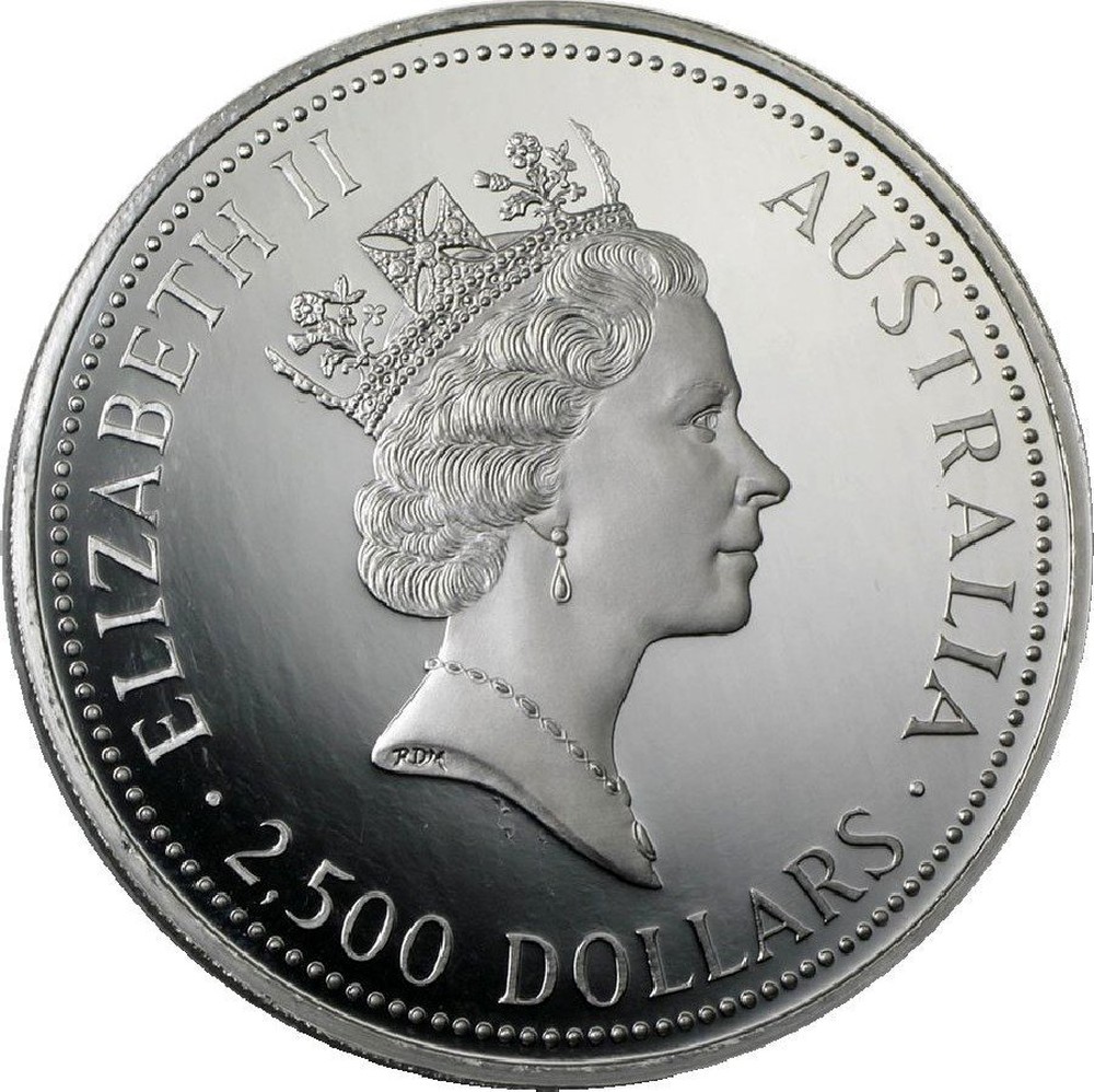 2500 долларов. Elizabeth 2 Australia 1981. Elizabeth 2 Australia 2010. 2500 Australian. 2500 USD to AUD.