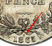 Ilustración de las diferencia de la moneda Silver Six Pence "Victoria" 1864 - 1866 KM# 733.2