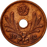 Finland 10 Pennia Hole center 1942 KM# 33.1 DATE coin obverse Finland 10 Pennia Hole center 1942 KM# 33.1 DATE coin obverse